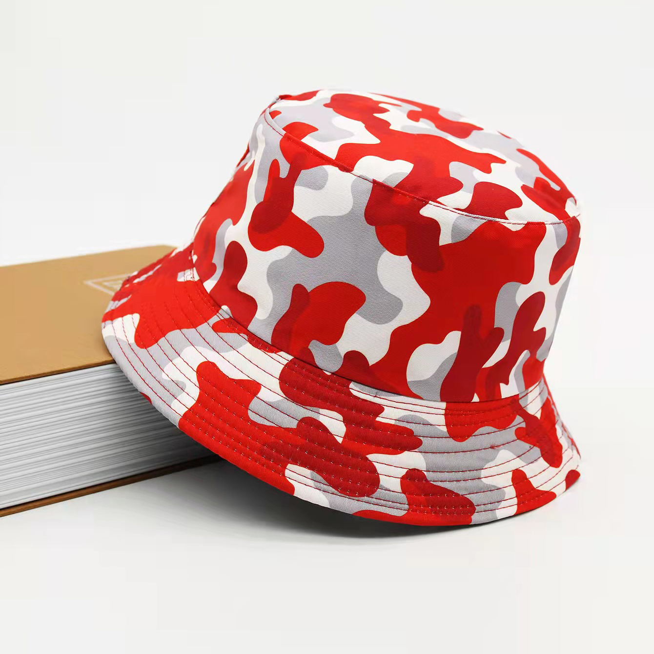Summer camo bucket hat men women outdoor sunscreen foldable double-sided fisherman cap fishing mountaineering couple sun hat details Picture